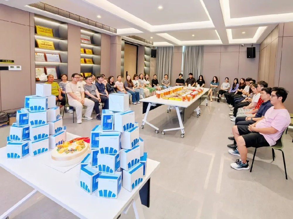 企业文化 | 东正建设集团举办员工生日会！